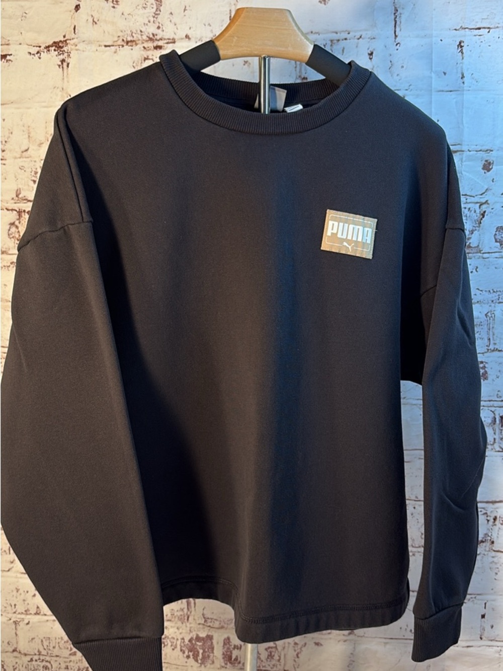 Puma Men’s Black Crewneck Sweatshirt with Chest Logo Patch